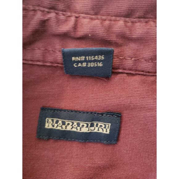 EUC Napapijri Maroon Logo Collared Button Down Cotton Blend Norway Flag Sz S - Picture 4 of 5